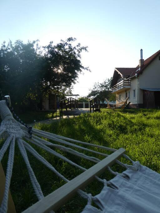 Horace Guesthouse Pool & Hot Tub & Bikes & River Dejani Екстериор снимка
