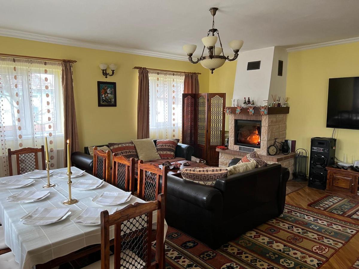 Horace Guesthouse Pool & Hot Tub & Bikes & River Dejani Екстериор снимка